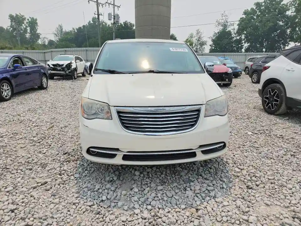 2C4RC1CG1CR301447 2012 CHRYSLER MINIVAN-4