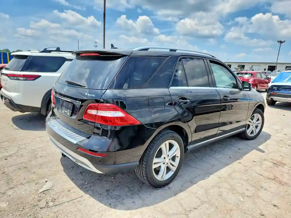 4JGDA5HB1FA583307 2015 MERCEDES-BENZ M-CLASS-2