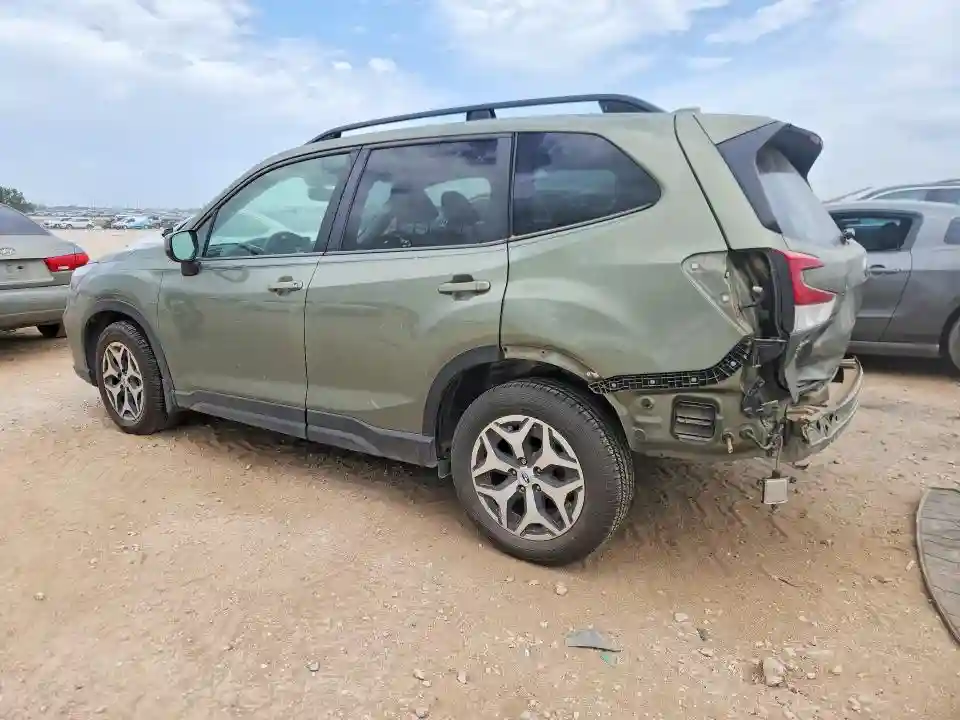 JF2SKAGC8KH521305 2019 SUBARU FORESTER-1