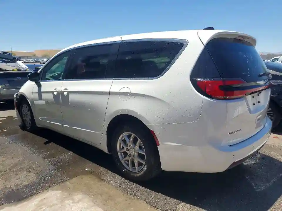 2C4RC1BG8TR201802 2026 CHRYSLER PACIFICA S-1