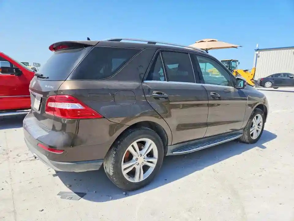 4JGDA2EB3CA018300 2012 MERCEDES-BENZ M-CLASS-2