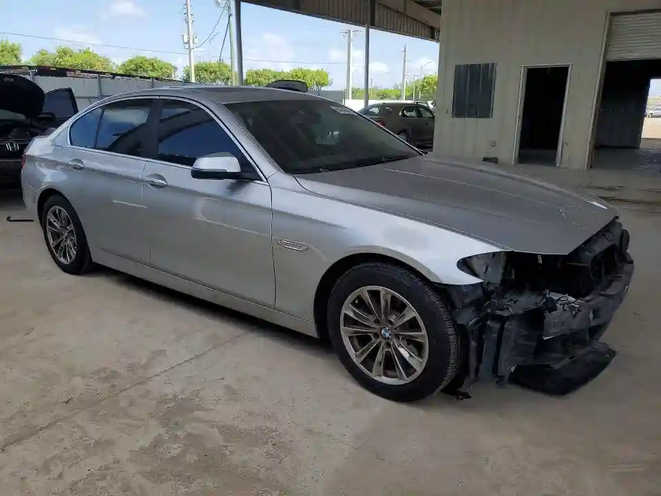 WBA5A5C51ED500267 2014 BMW 5 SERIES-3