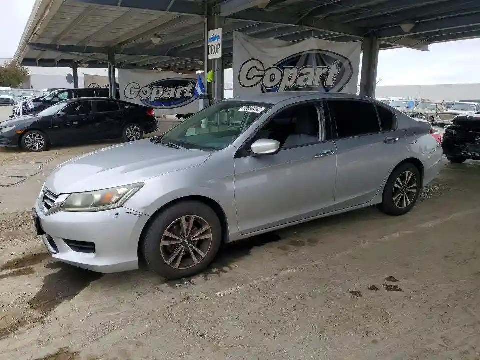 1HGCR2F30DA029855 2013 HONDA ACCORD-0