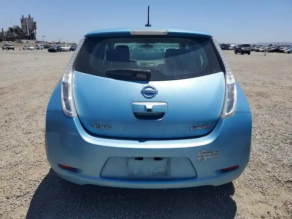 1N4AZ0CP6FC317748 2015 NISSAN LEAF-5