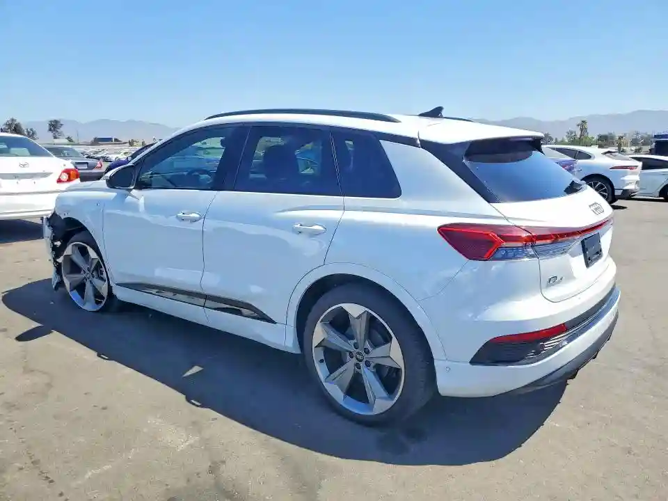 WA1LUBFZ1RP084606 2024 AUDI Q4 E-TRON-1