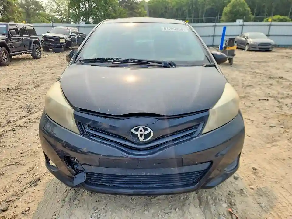 VNKKTUD38EA002342 2014 TOYOTA YARIS 5-DO-4