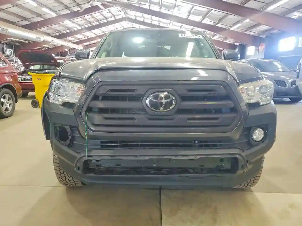 5TFCZ5AN6KX178161 2019 TOYOTA TACOMA-4