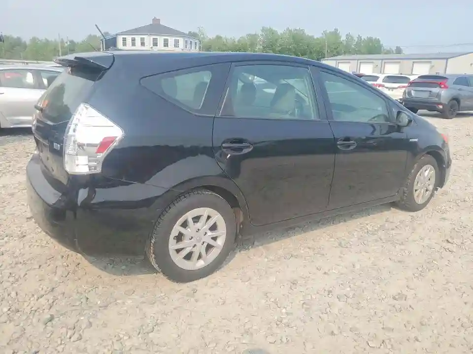 JTDZN3EU3EJ003451 2014 TOYOTA PRIUS V TH-2