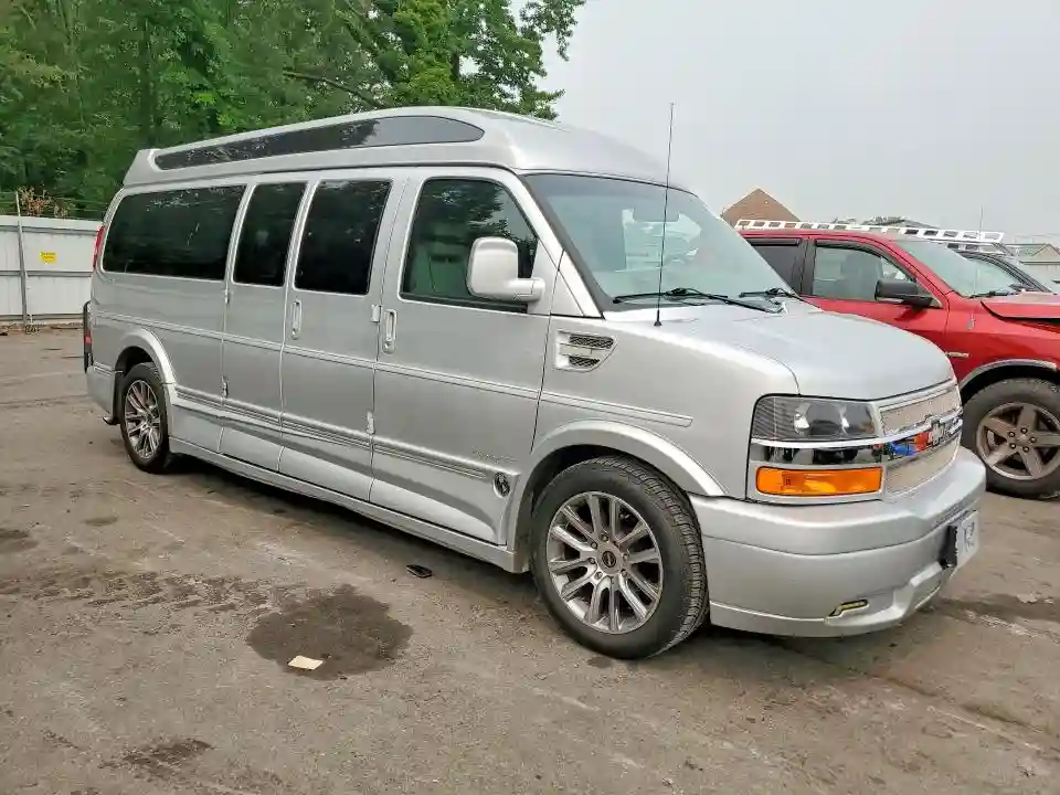 1GCWGBFGXJ1162655 2018 CHEVROLET EXPRESS-3