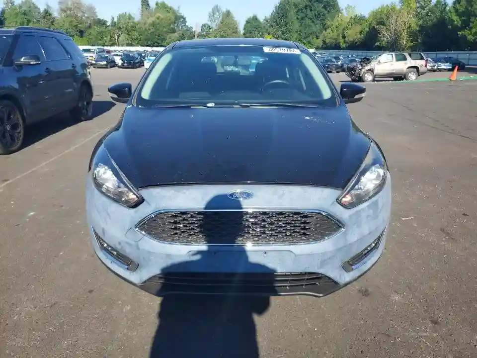 1FADP3M24JL224582 2018 FORD FOCUS-4