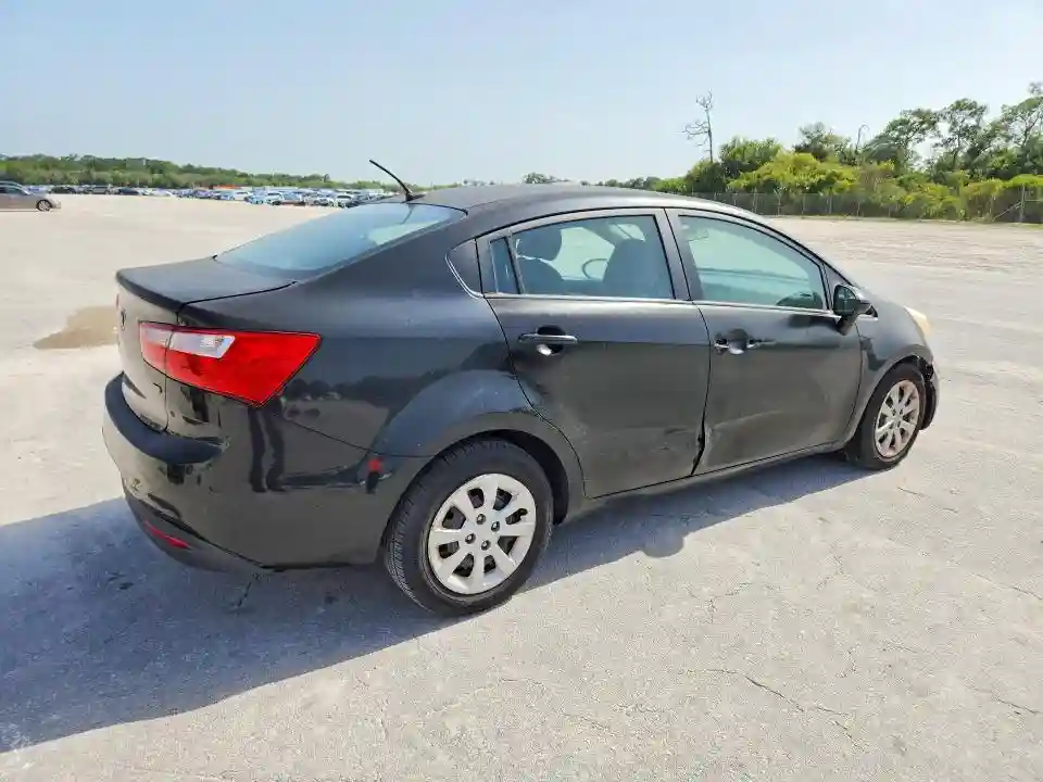 KNADM4A30F6487225 2015 KIA RIO-2