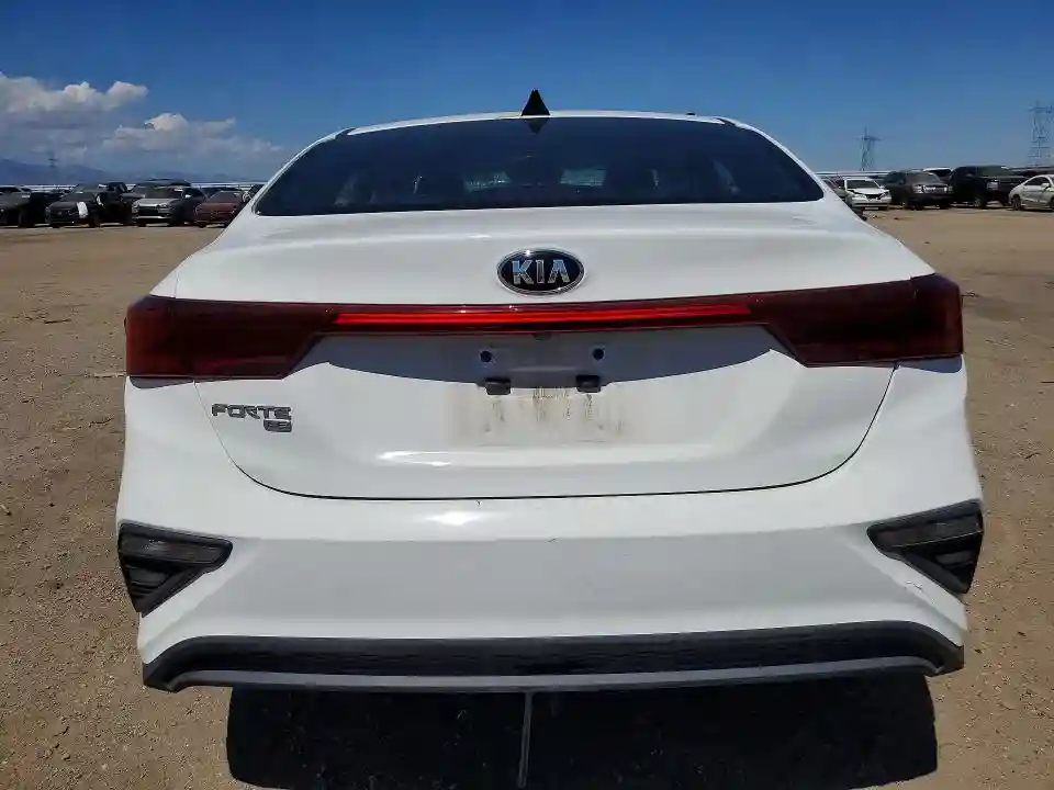 3KPF24AD4ME265319 2021 KIA FORTE-5