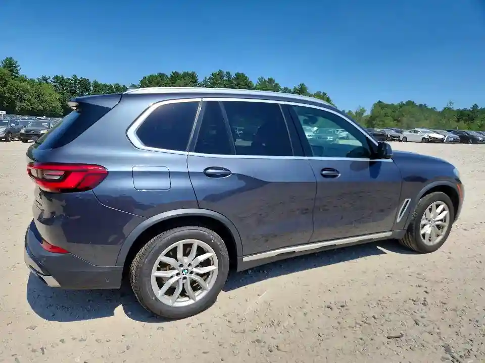 5UXCR6C58KLL09051 2019 BMW X5-2