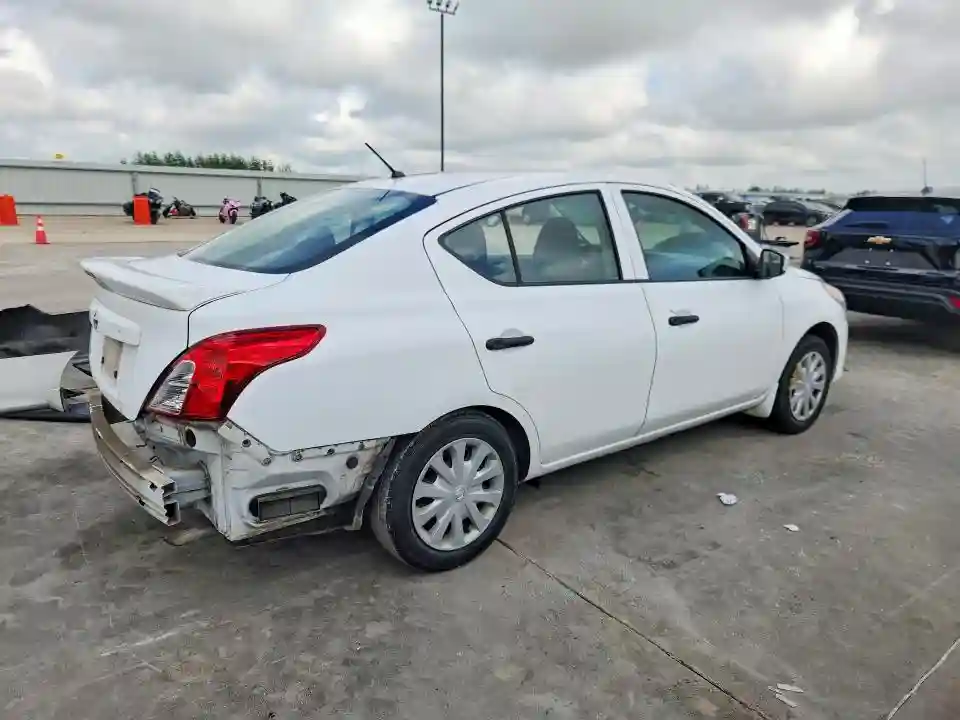 3N1CN7AP0HL865216 2017 NISSAN VERSA-2
