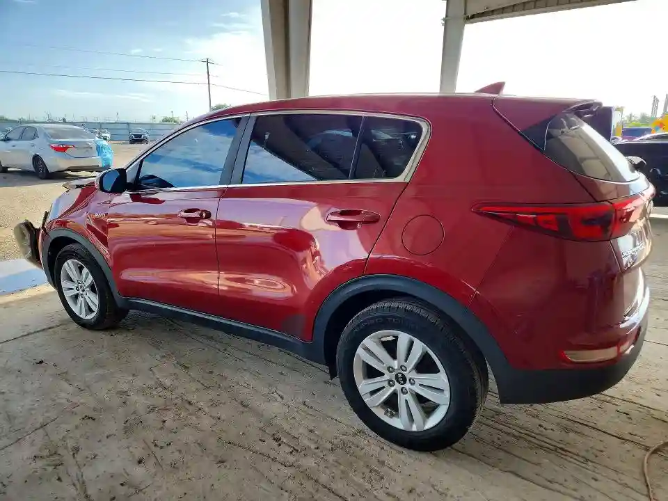KNDPMCAC2J7361574 2018 KIA SPORTAGE-1