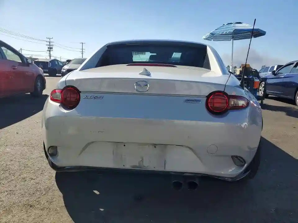 JM1NDAM78J0200259 2018 MAZDA MX5-5