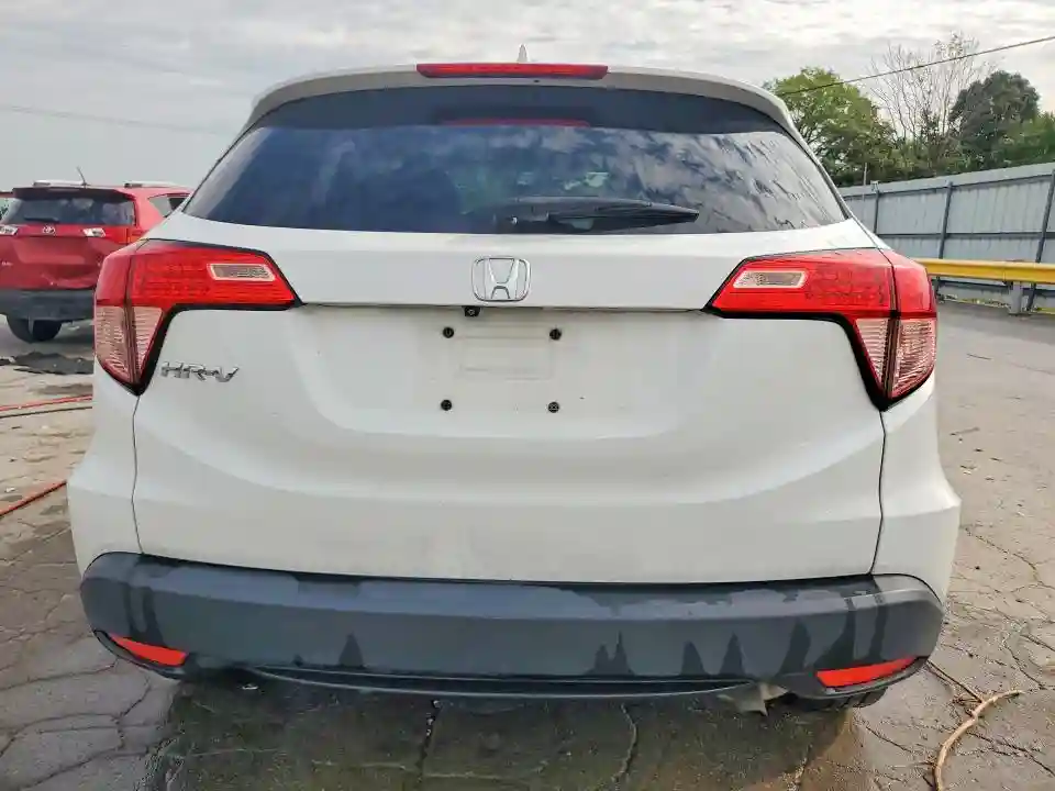 3CZRU5H5XHM719798 2017 HONDA HR-V-5