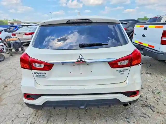 JA4AP4AUXKU002613 2019 MITSUBISHI OUTLANDER-5