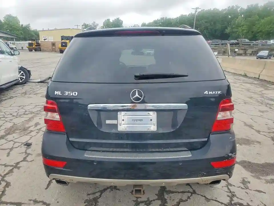 4JGBB8GB7AA563370 2010 MERCEDES-BENZ M-CLASS-5