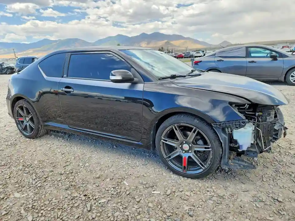 JTKJF5C79FJ002463 2015 SCION TC-3
