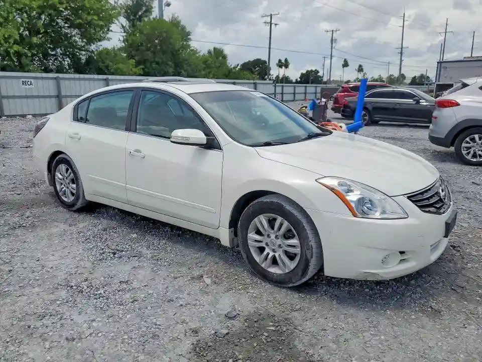 1N4AL2AP4AN403671 2010 NISSAN ALTIMA-3