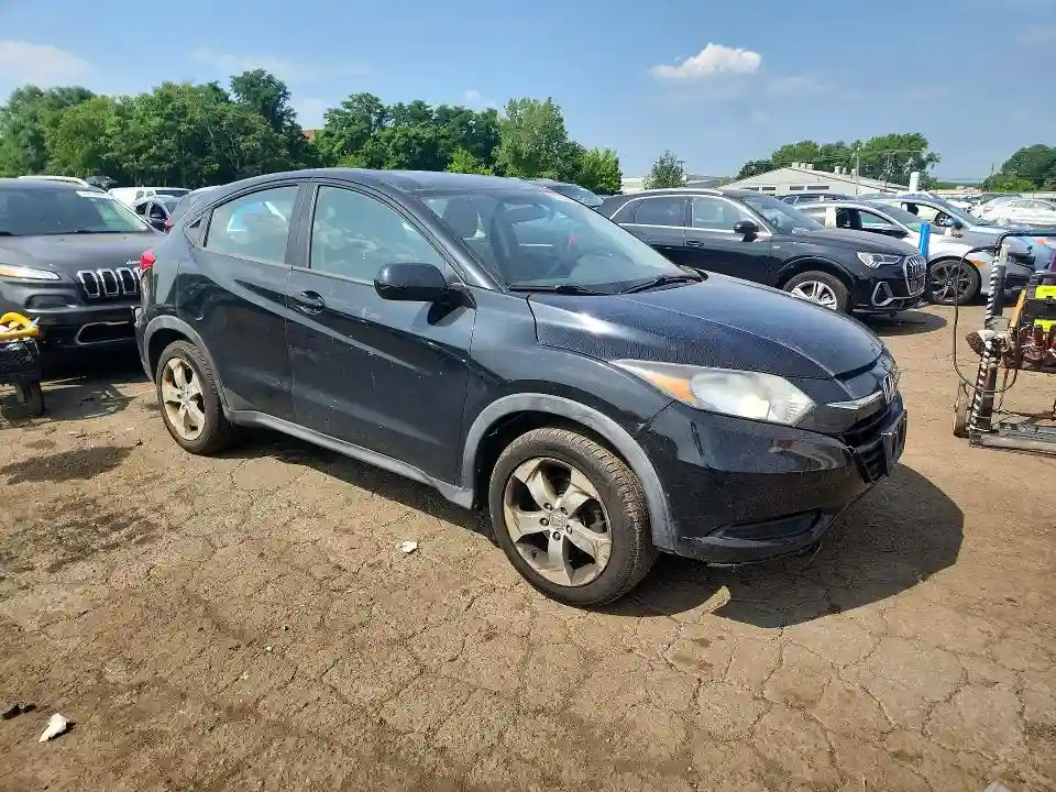 3CZRU6H32GM726585 2016 HONDA HR-V-3