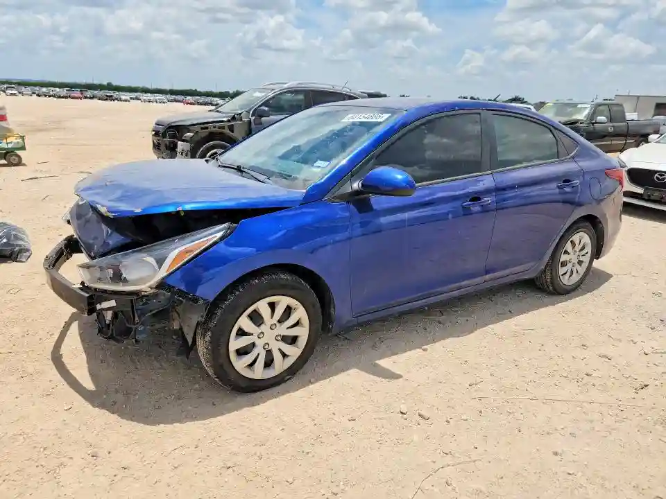 3KPC24A3XKE085818 2019 HYUNDAI ACCENT-0