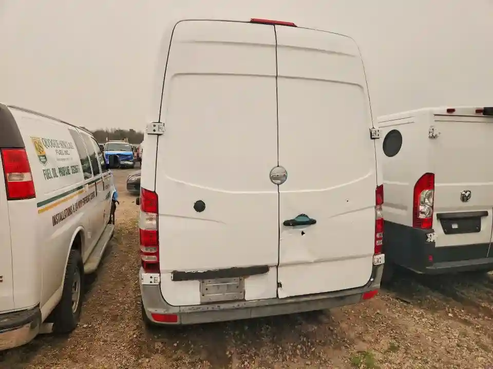 WDYPF0CC0B5532653 2011 FREIGHTLINER SPRINTER-5
