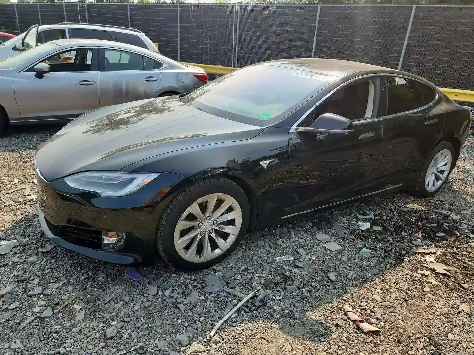 5YJSA1E11HF190594 2017 TESLA MODEL S-0