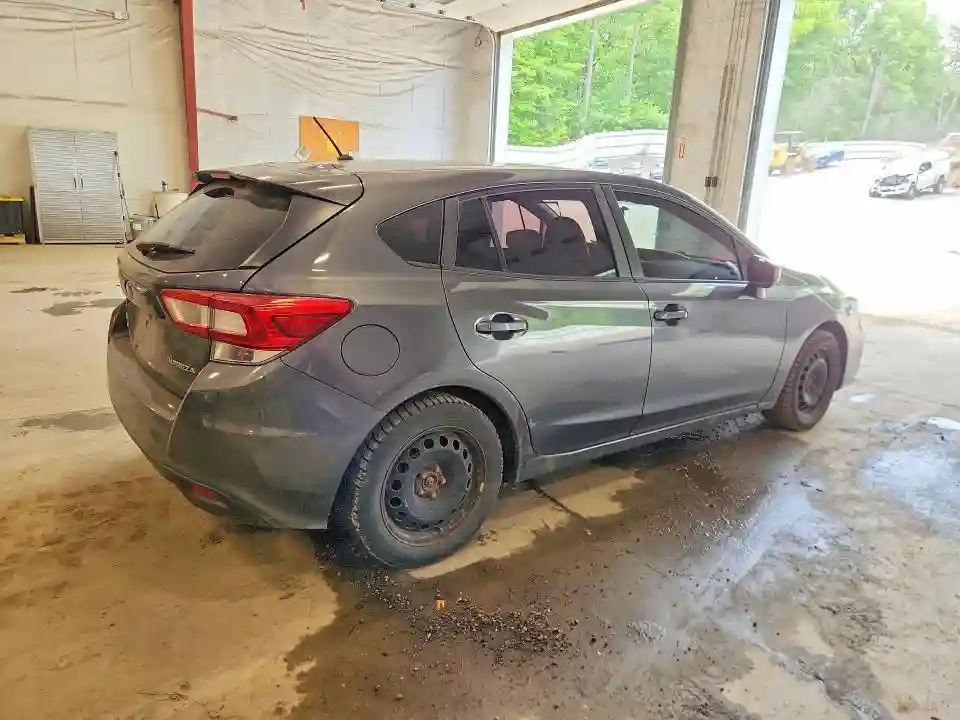 4S3GTAA69J1730287 2018 SUBARU IMPREZA-2