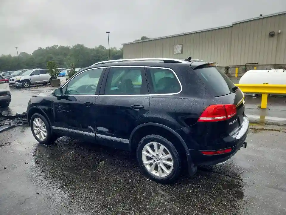 WVGEP9BPXED013415 2014 VOLKSWAGEN TOUAREG-1