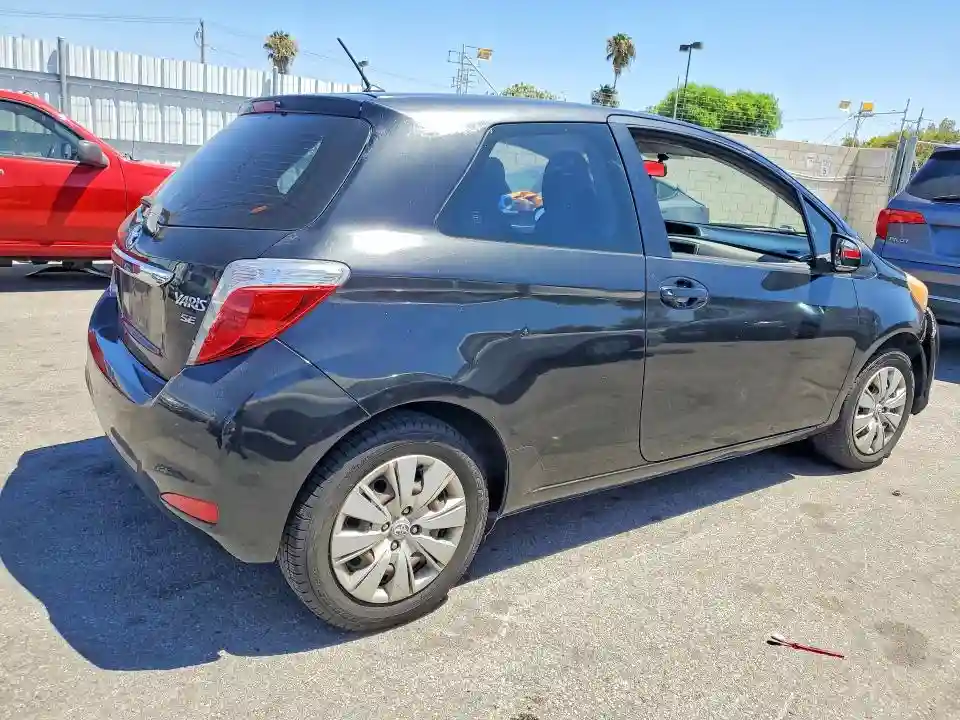 JTDJTUD32CD505266 2012 TOYOTA YARIS 3-DO-2