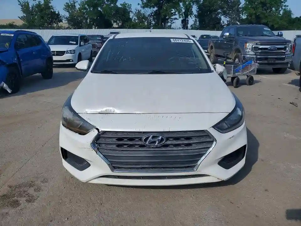 3KPC24A36JE030927 2018 HYUNDAI ACCENT-4