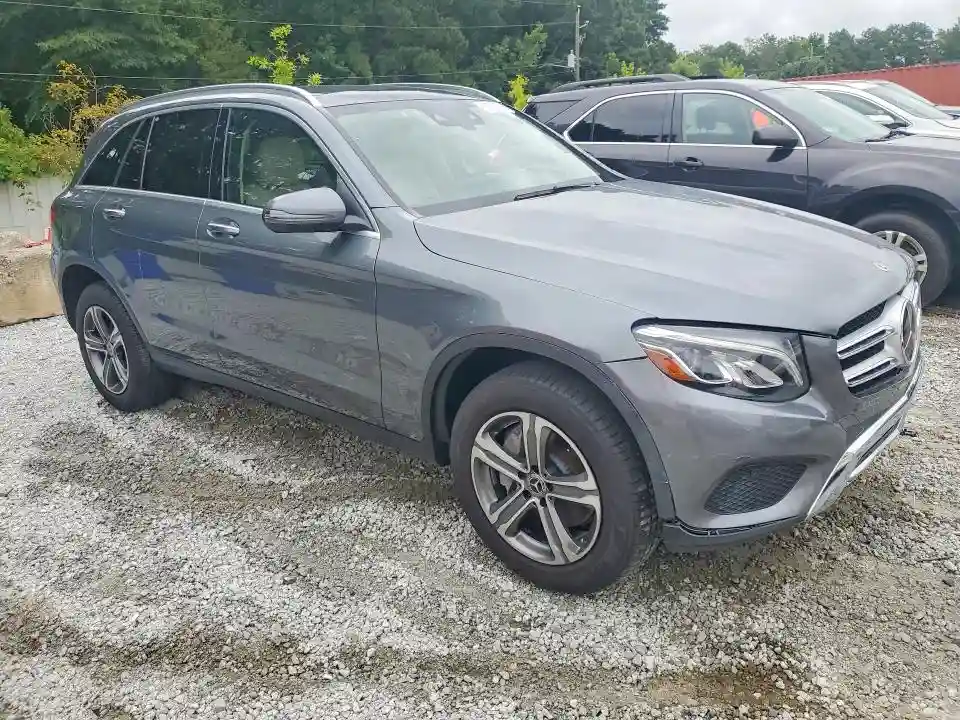 WDC0G4KBXKF613190 2019 MERCEDES-BENZ GLC-CLASS-3