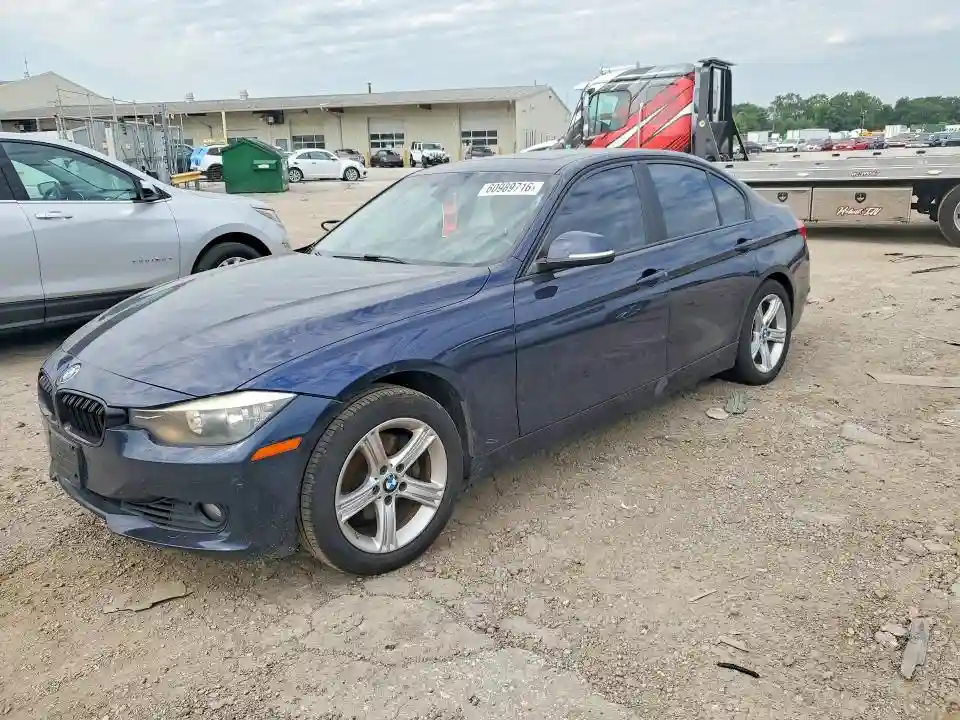 WBA3A5C58DF357070 2013 BMW 3 SERIES-0