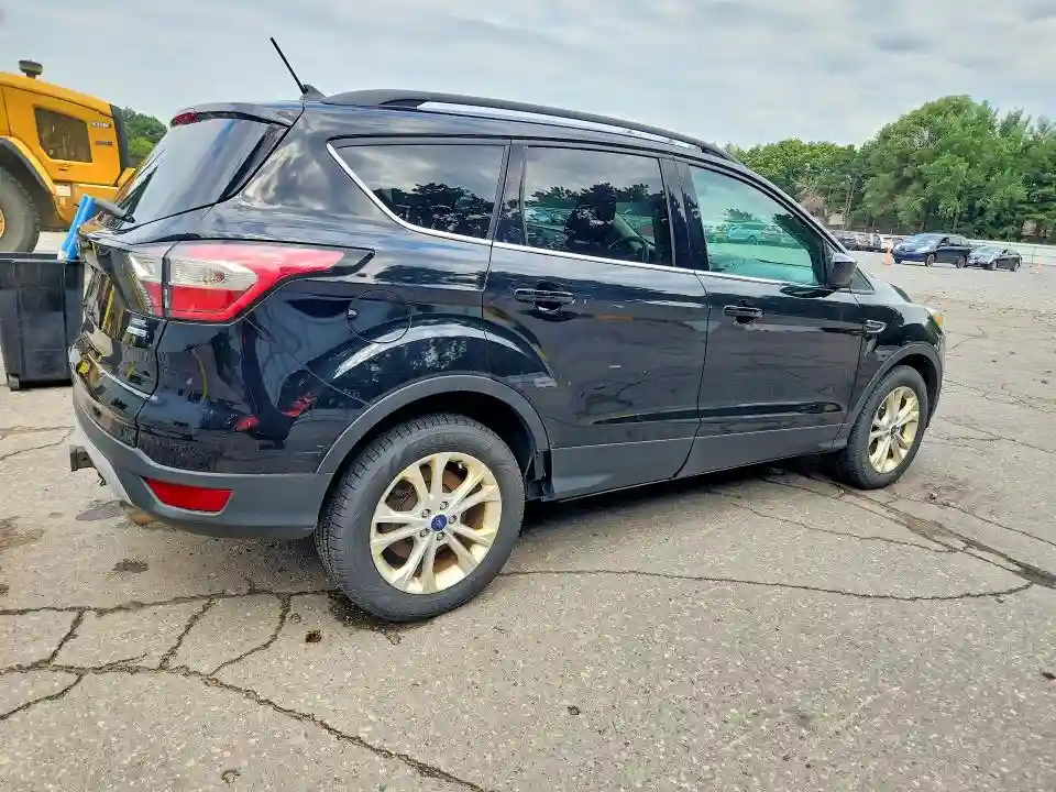 1FMCU9HD4JUA31139 2018 FORD ESCAPE-2