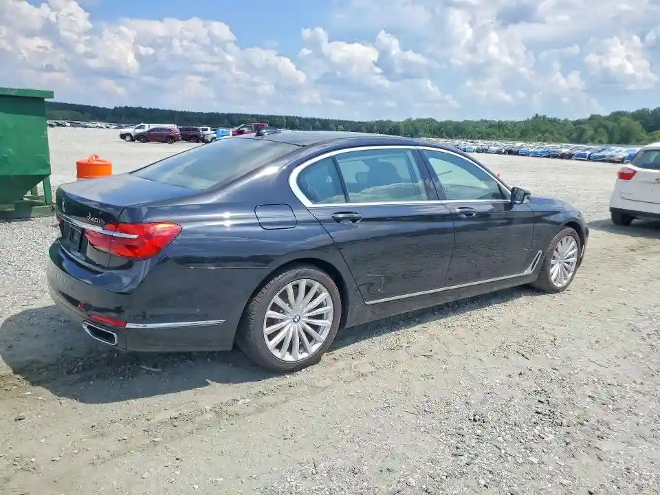 WBA7E2C50GGD99982 2016 BMW 7 SERIES-2