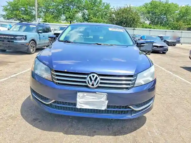 1VWBT7A31FC033336 2015 VOLKSWAGEN PASSAT-4