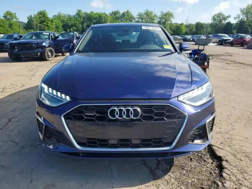 WAUEAAF41MN005863 2021 AUDI A4-4