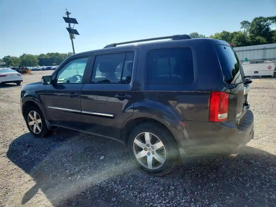 5FNYF3H99FB008033 2015 HONDA PILOT-1