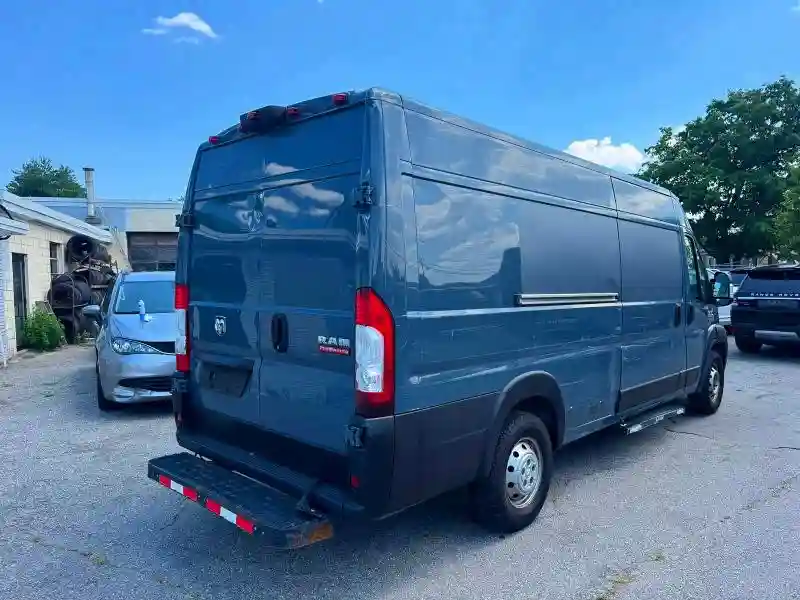 3C6URVJG3LE106736 2020 RAM PROMASTER-3
