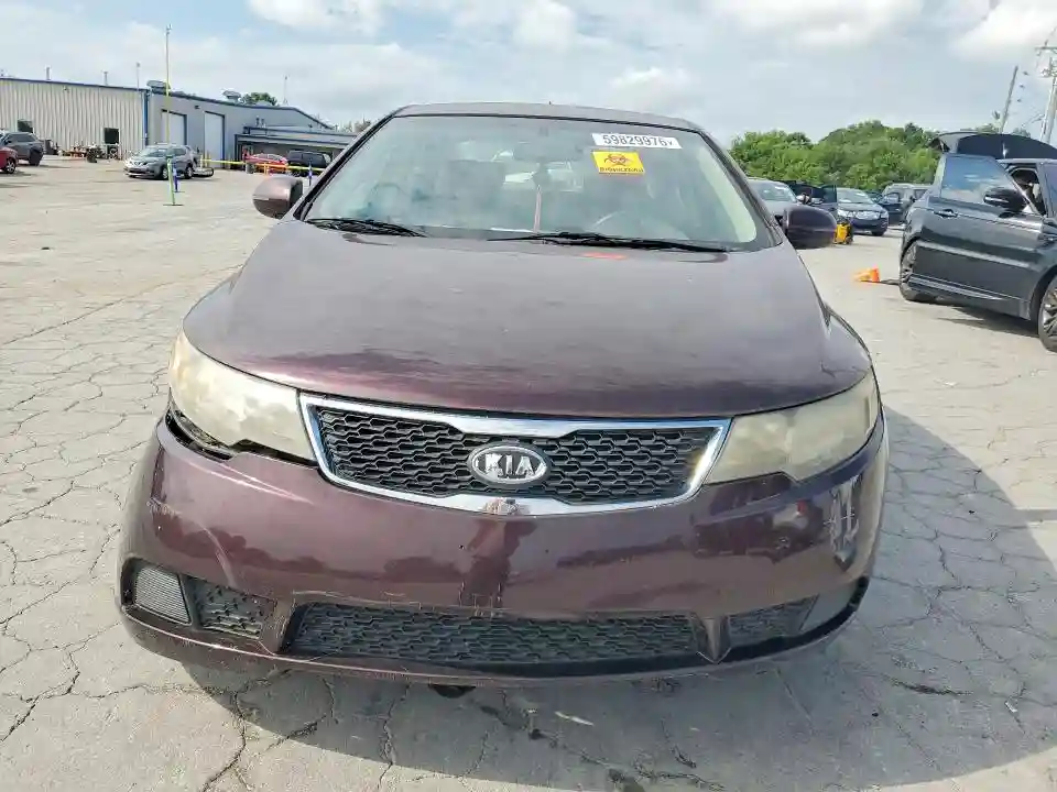 KNAFU4A22B5376580 2011 KIA FORTE-4