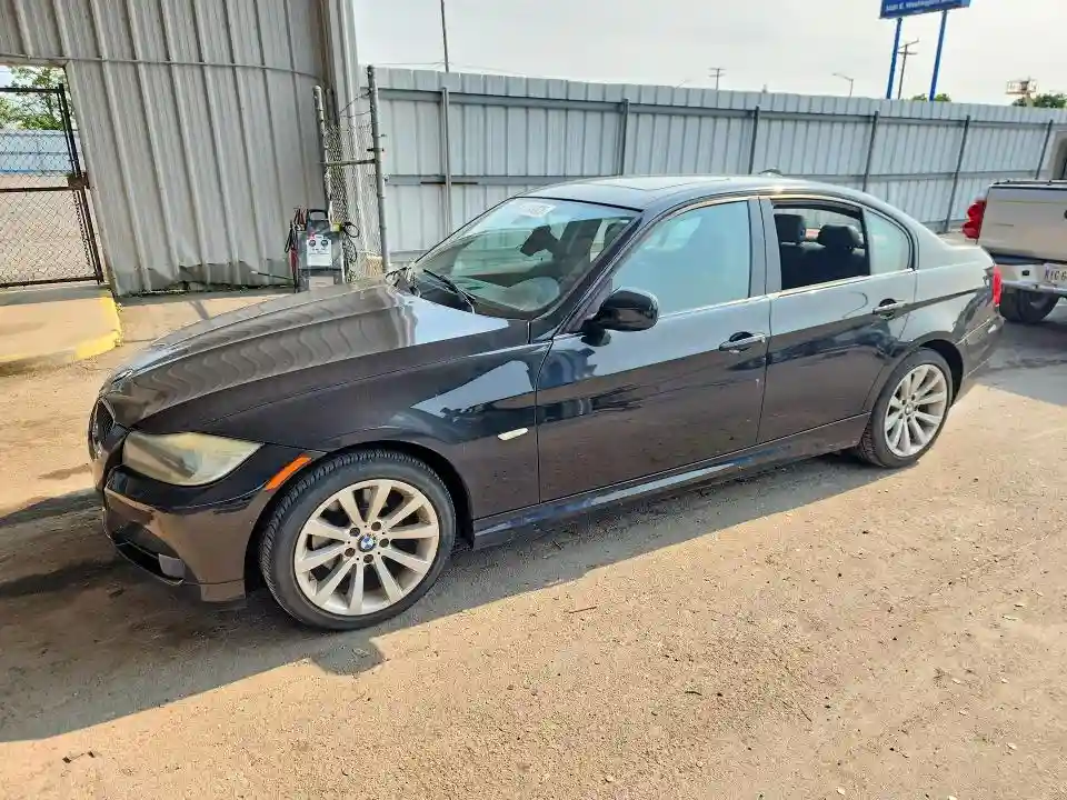 WBAPH7G53BNM55039 2011 BMW 3 SERIES-0