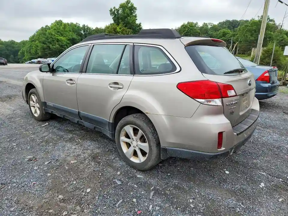 4S4BRBAC0E3298053 2014 SUBARU OUTBACK-1