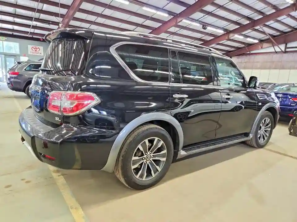 JN8AY2NCXJX500787 2018 NISSAN ARMADA-2