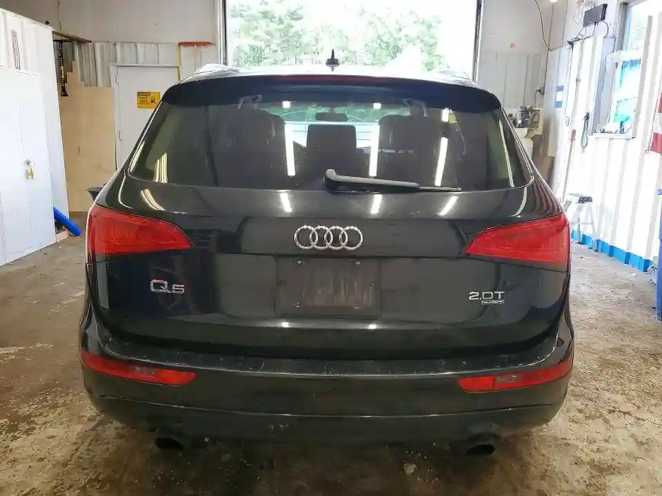 WA1CFBFPXDA051110 2013 AUDI Q5-5