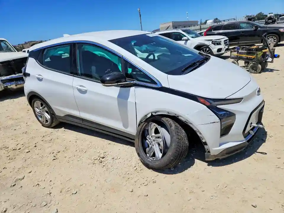 1G1FW6S06P4120552 2023 CHEVROLET BOLT-3