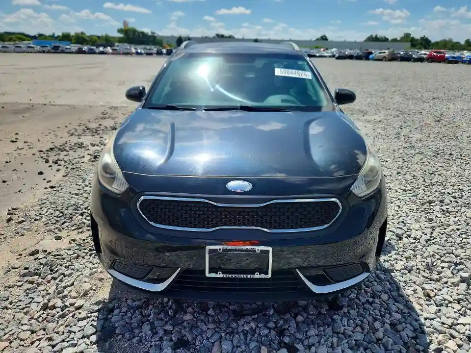 KNDCB3LC4K5259157 2019 KIA NIRO-4