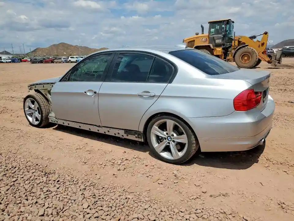 WBAPM5G51BNM68761 2011 BMW 3 SERIES-1