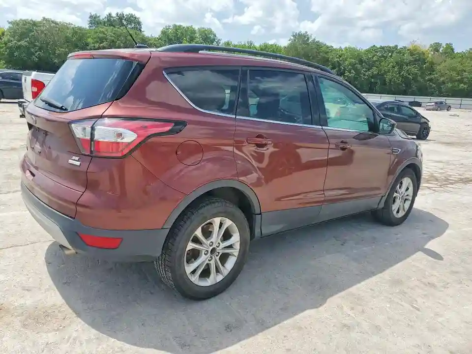 1FMCU0GD2JUC61274 2018 FORD ESCAPE-2
